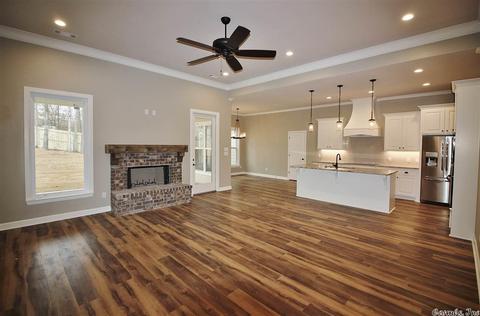 1008 Dawsons Pointe Ave, Bryant, AR 72022 photo 5