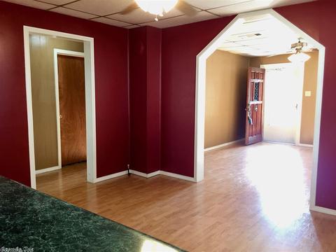 1024 Davis, Conway, AR 72034 photo 15