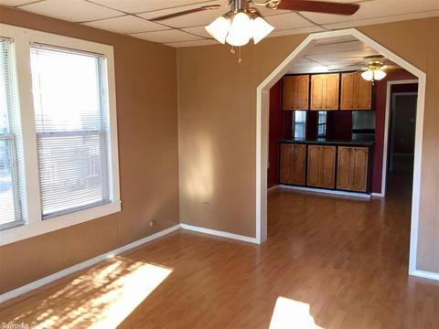 1024 Davis, Conway, AR 72034 photo 18