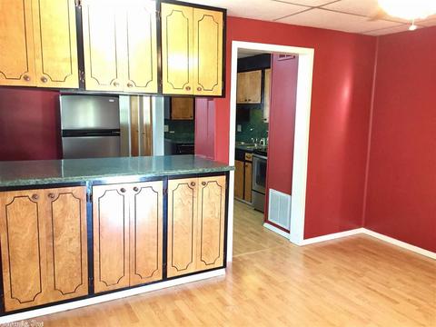 1024 Davis, Conway, AR 72034 photo 14