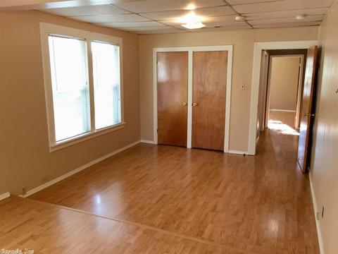 1024 Davis, Conway, AR 72034 photo 6