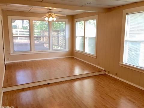 1024 Davis, Conway, AR 72034 photo 5