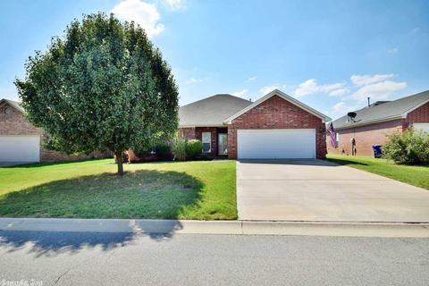 1690 Hosta, Conway, AR 72034 photo 2