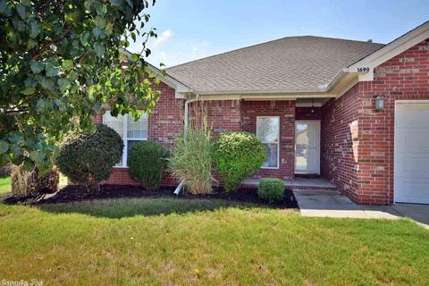 1690 Hosta, Conway, AR 72034 photo 3