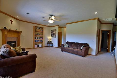 1690 Hosta, Conway, AR 72034 photo 13