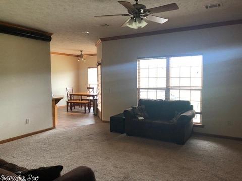 1690 Hosta, Conway, AR 72034 photo 9