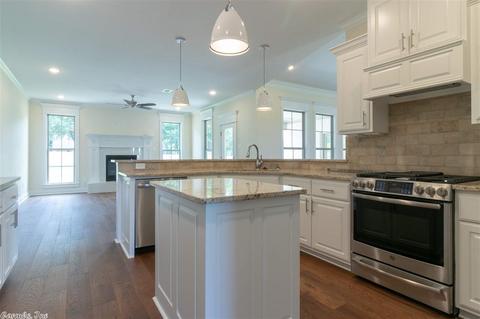 2335 Springcrest St, Conway, AR 72034 photo 9