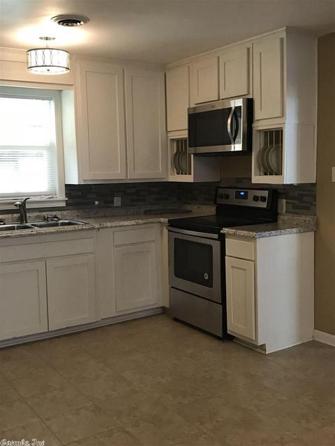 2902 S Orlando, Pine Bluff, AR 71603 photo 3
