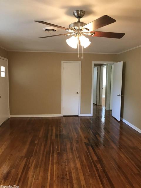 2902 S Orlando, Pine Bluff, AR 71603 photo 9