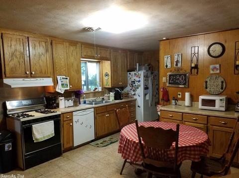 1803 S Dakota, Pine Bluff, AR 71601 photo 4