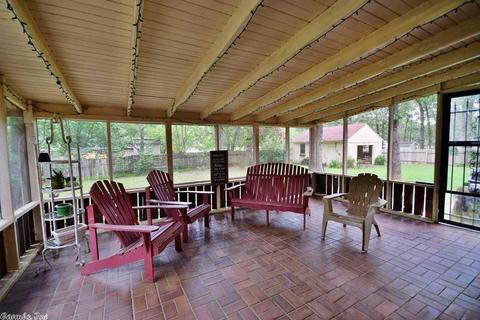 106 Maple, Cabot, AR 72023 photo 2