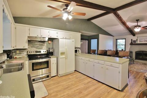 2218 Chivers, Benton, AR 72019 photo 9