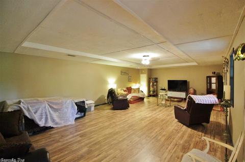 2218 Chivers, Benton, AR 72019 photo 29