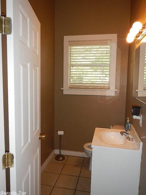 603 Denton St, Benton, AR 72015 photo 8
