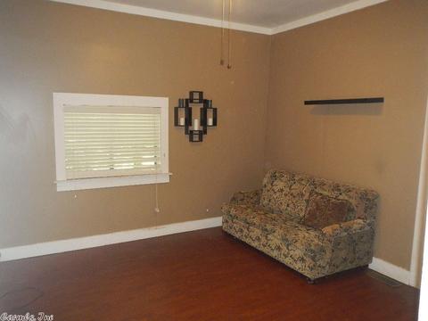 603 Denton St, Benton, AR 72015 photo 3
