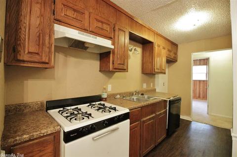 1010 Brookview Dr, Benton, AR 72015 photo 11