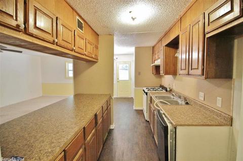 1010 Brookview Dr, Benton, AR 72015 photo 9