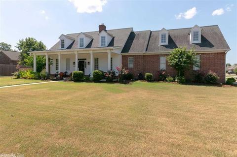 1990 Penny St, Conway, AR 72034 photo 1