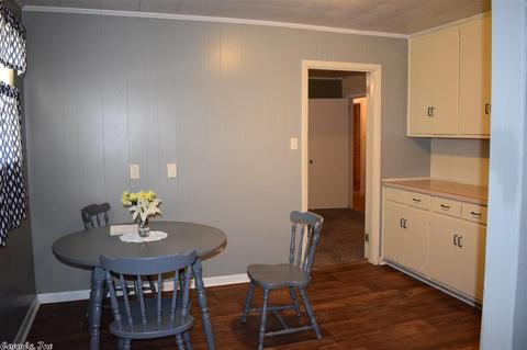 211 Linden Cir, Pine Bluff, AR 71603 photo 4