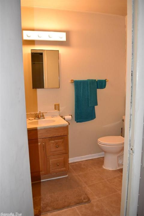 211 Linden Cir, Pine Bluff, AR 71603 photo 7