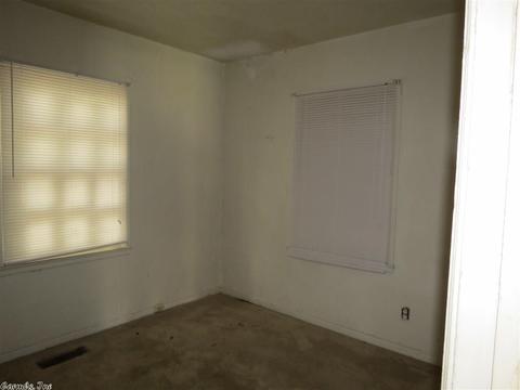 2100 W 28th Ave, Pine Bluff, AR 71603 photo 12