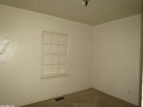 2100 W 28th Ave, Pine Bluff, AR 71603 photo 5