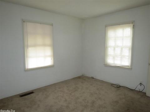 2100 W 28th Ave, Pine Bluff, AR 71603 photo 10