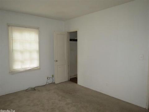 2100 W 28th Ave, Pine Bluff, AR 71603 photo 11