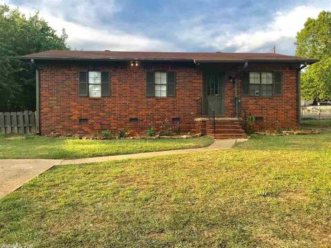 705 E Br, Morrilton, AR 72110 photo 1