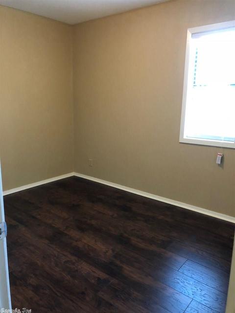 705 E Br, Morrilton, AR 72110 photo 11