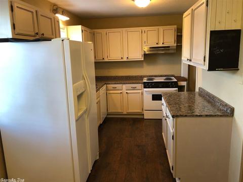 705 E Br, Morrilton, AR 72110 photo 4