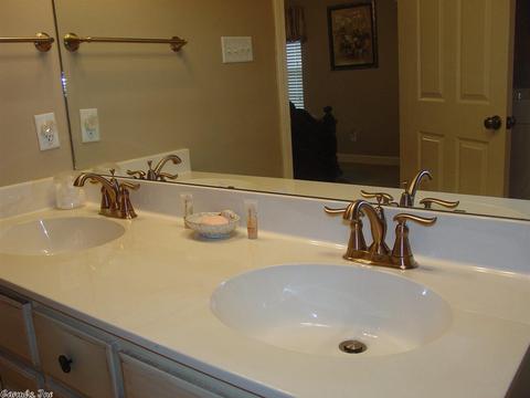 1003 Sunset Gdns E, Bryant, AR 72022 photo 26