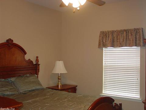 1003 Sunset Gdns E, Bryant, AR 72022 photo 14