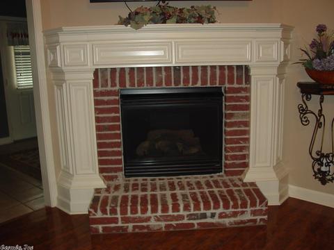 1003 Sunset Gdns E, Bryant, AR 72022 photo 3