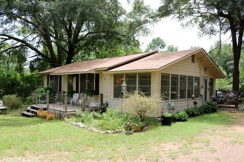 164 E Main St, Lockesburg, AR 71846 photo 3