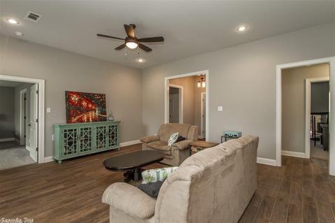 2145 Spring Valley Dr, Conway, AR 72034 photo 6
