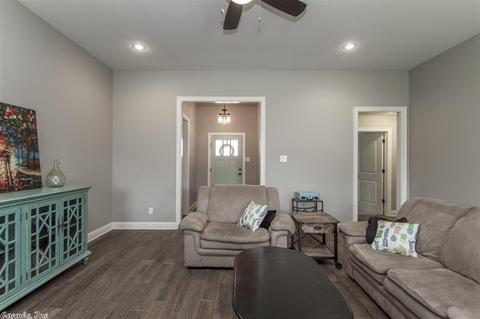 2145 Spring Valley Dr, Conway, AR 72034 photo 5