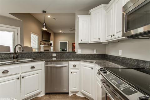 2145 Spring Valley Dr, Conway, AR 72034 photo 11