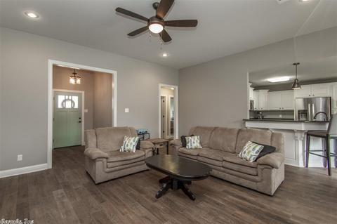 2145 Spring Valley Dr, Conway, AR 72034 photo 4