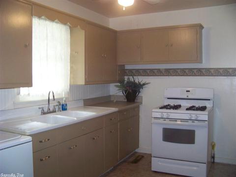 1428 Mchenry St, Malvern, AR 72104 photo 10