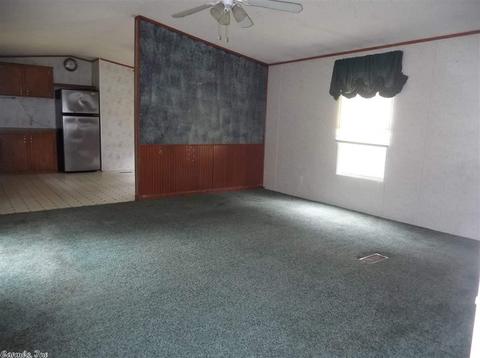 441 S Taft, Haskell, AR 72015 photo 2