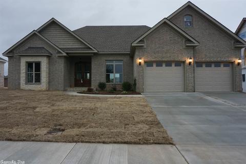 1865 Josh Dr, Conway, AR 72034 photo 1