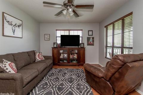 238 Cates, Benton, AR 72015 photo 8