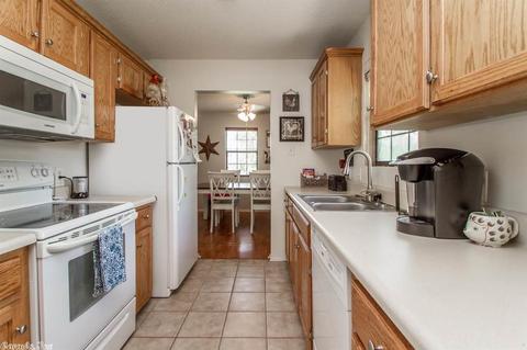 238 Cates, Benton, AR 72015 photo 18