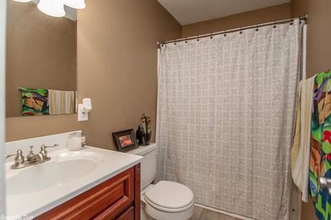 238 Cates, Benton, AR 72015 photo 19