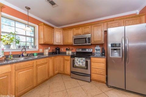 616 Michael Dr, Redfield, AR 72132 photo 13