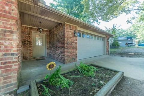 616 Michael Dr, Redfield, AR 72132 photo 2