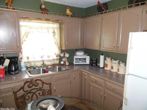 203 E Bennett, Letona, AR 72085 photo 15
