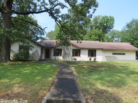 1215 W 29th Ave, Pine Bluff, AR 71603 photo 1