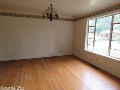 1215 W 29th Ave, Pine Bluff, AR 71603 photo 4